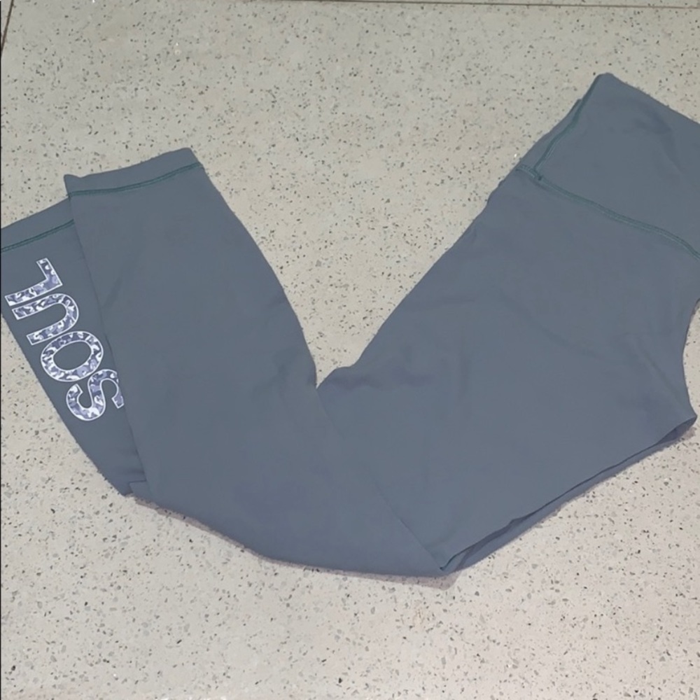 SoulCycle X Lululemon 7/8 Crops